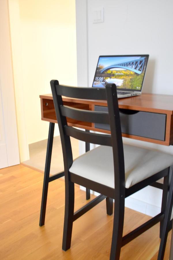 Lovely Apartment In Center プラハ エクステリア 写真